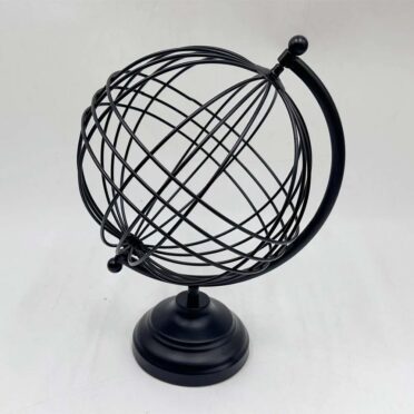 Globo Terráqueo Giratorio en Metal color Negro