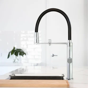 Grifería de Cocina Cuello Cisne Giratorio 360° Magnet con Purificador de Agua Ramon Soler